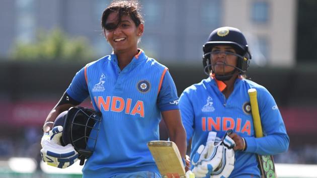 Indian women’s cricket team face South Africa in the 3rd T20 encounter in Kimberley on Sunday.(Getty Images)