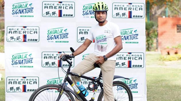 Srinivas Gokulnath during the press conference announcing Shivalik Signature, a 615km two-day qualifier race for Race Across America (RAAM) 2018 to be held in Chandigarh on April 7-8.(Sushil Prajapati/HT Photo)