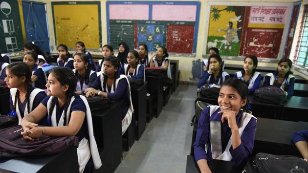 Class in progress at Govt Girls Senior Secondary School in Sangam Vihar(Saumya Khandelwal/HT PHOTO)