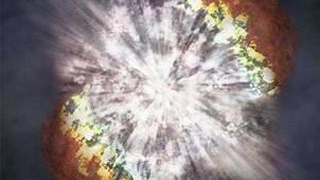 A supernova is the explosion of a massive star at the end of its life cycle.(NASA) A supernova is the explosion of a massive star at the end of its life cycle.(NASA)