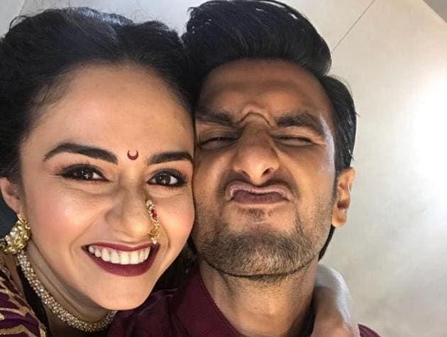Amruta Khanvilkar was thrilled to have Ranveer Singh visit her vanity van recently