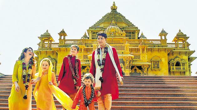 Canadian Prime Minister Justin Trudeau with his family members at the Swaminarayan Akshardham Temple in Gandhinagar on February 19, 2018.(PTI)