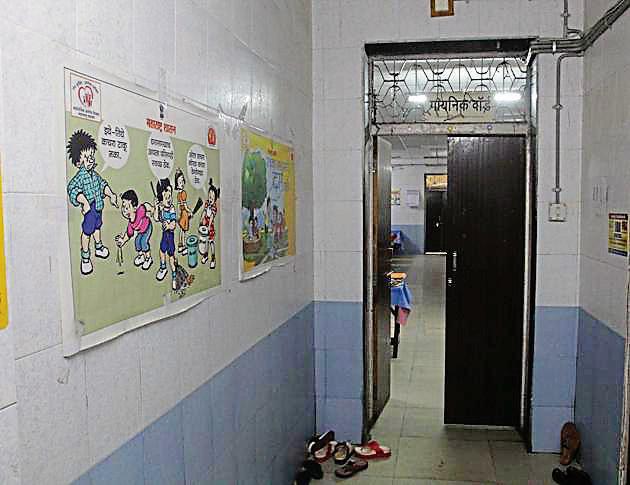 The civil hospital prison ward is shut since 2014 (Praful Gangurde/HT) The civil hospital prison ward is shut since 2014 (Praful Gangurde/HT)