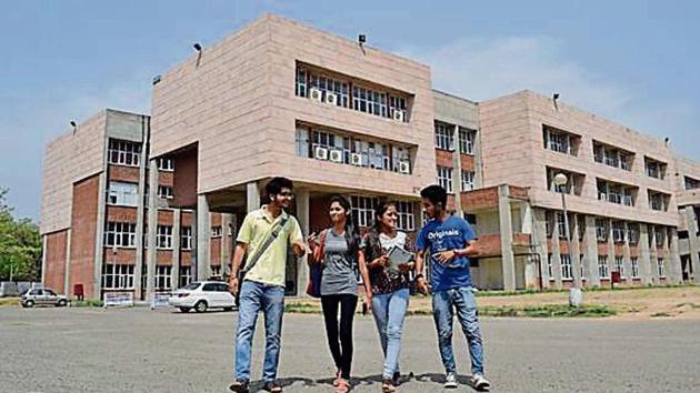 The students of Computer Science and Engineering (CSE) have bagged the most number of offers this time.(HT File)