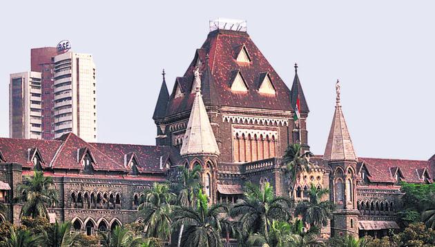 The petitioner told the court that the police were yet to take any action against the offers as they enjoy political support. (HT FILE) The petitioner told the court that the police were yet to take any action against the offers as they enjoy political support. (HT FILE)