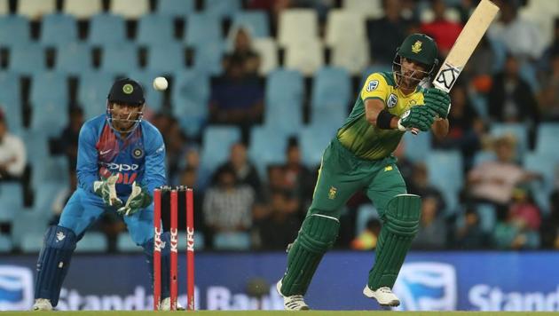 JP Duminy (64*) and Heinrich Klaasen (69) helped South Africa defeat India by six wickets in Centurion to level the three-match T20 series 1-1. Follow full cricket score of India vs South Africa, 2nd T20, Centurion here(BCCI)