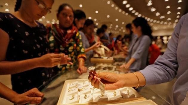 Gold prices slumped on fall in demand from local jewellers and retailers amid a weak trend overseas.(Reuters) Gold prices slumped on fall in demand from local jewellers and retailers amid a weak trend overseas.(Reuters)