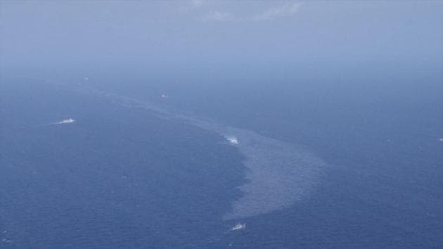 The oil spill from a stricken Iranian tanker Sanchi is seen in the East China Sea.(Reuters file photo)