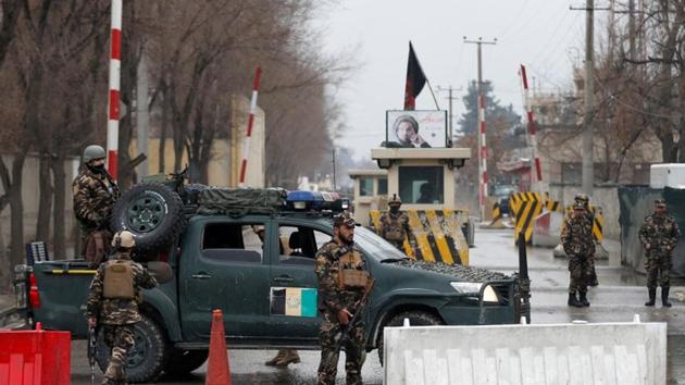 Afghan security forces keep watch at a check point near the site of a suicide attack in Kabul, Afghanistan.(REUTERS Photo) Afghan security forces keep watch at a check point near the site of a suicide attack in Kabul, Afghanistan.(REUTERS Photo)