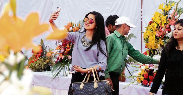 Participants from across the country are showcasing their skills in growing flowers, setting up flower arrangements, bouquet making and aspects related to growing flowers at the two-day event at the Leisure Valley ground in Sector 29. The event will conclude on Sunday.(Parveen Kumar/HT) Participants from across the country are showcasing their skills in growing flowers, setting up flower arrangements, bouquet making and aspects related to growing flowers at the two-day event at the Leisure Valley ground in Sector 29. The event will conclude on Sunday.(Parveen Kumar/HT)