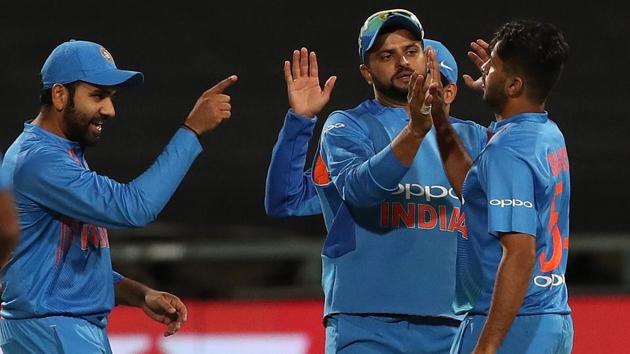 India secured a tense seven-run win vs South Africa in the final Twenty20 in Newlands to clinch the series 2-1. Get highlights of India vs South Africa, 3rd T20, Cape Town here.(BCCI)