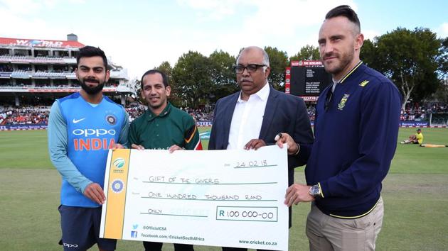 Indian captain Virat Kohli and South African captain Faf du Plessis present a cheque to the Gift of the Givers during the 3rd T20 International match between South Africa and India at Newlands on February 24, 2018 in Cape Town, South Africa. (Gallo Images) Indian captain Virat Kohli and South African captain Faf du Plessis present a cheque to the Gift of the Givers during the 3rd T20 International match between South Africa and India at Newlands on February 24, 2018 in Cape Town, South Africa. (Gallo Images)