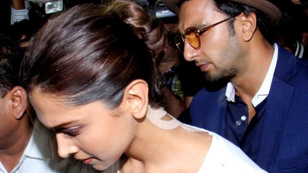 Bollywood actors Deepika Padukone (L) and Ranveer Singh arrive at the home of Anil Kapoor following the death of Sridevi. (Sujit Jaiswal / AFP) Bollywood actors Deepika Padukone (L) and Ranveer Singh arrive at the home of Anil Kapoor following the death of Sridevi. (Sujit Jaiswal / AFP)
