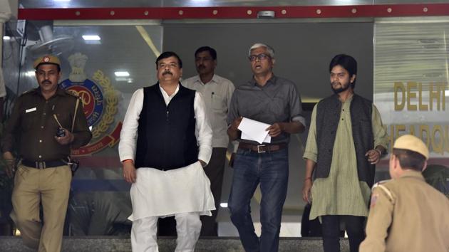 AAP Leader and Rajya Sabha MP Sanjay Singh and AAP leader Ashutosh at Delhi Police headquarters after a meeting with Delhi Police commissioner Amulya Patnaik. (Sonu Mehta/HT File Photo) AAP Leader and Rajya Sabha MP Sanjay Singh and AAP leader Ashutosh at Delhi Police headquarters after a meeting with Delhi Police commissioner Amulya Patnaik. (Sonu Mehta/HT File Photo)