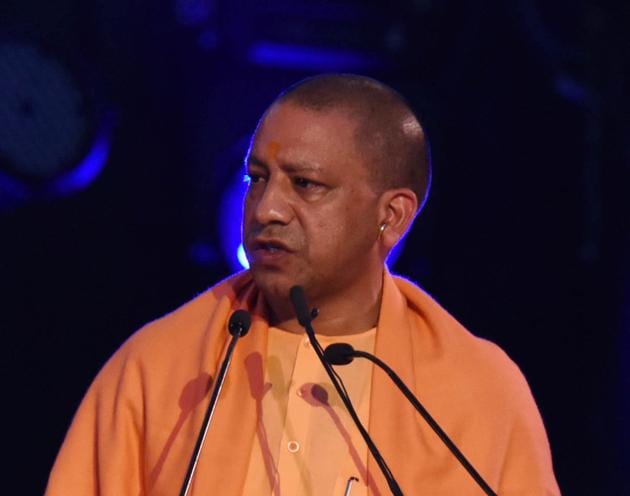 Chief minister Yogi Adityanath speaking at the inaugural session of the UP Investors' Summit-2018 at the Indira Gandhi Pratishthan in Lucknow.(Subhankar Chakraborty/HT File Photo)