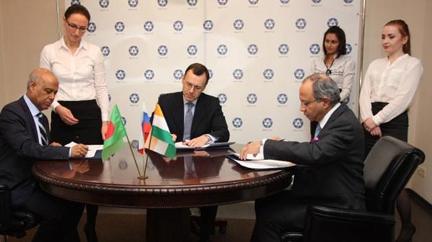 Indian, Bangladeshi and Russian officials signing the memorandum of cooperation in Moscow on March 1, 2018. (Courtesy Rosatom) Indian, Bangladeshi and Russian officials signing the memorandum of cooperation in Moscow on March 1, 2018. (Courtesy Rosatom)