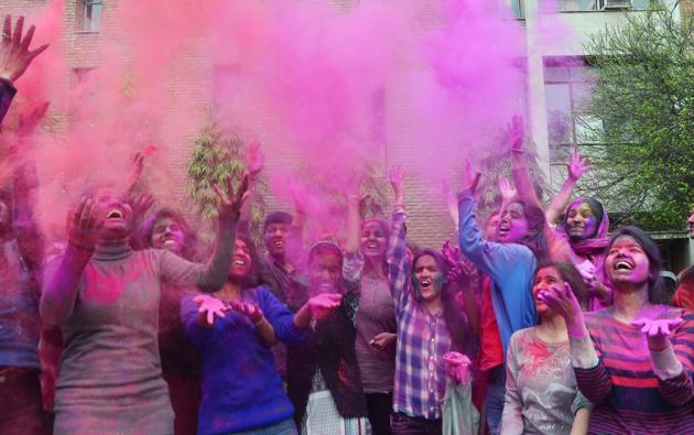 On the second day of celebrations, known as Rangpanchami, people play with colours and to prevent people taking offence say, “Bura na mano Holi hai” (Do not take offence to the colours; it is Holi after all). It is associated with the story that Lord Krishna used to play with colours along with the Gopis and Radha. (SaMeer Sehgal/HT) On the second day of celebrations, known as Rangpanchami, people play with colours and to prevent people taking offence say, “Bura na mano Holi hai” (Do not take offence to the colours; it is Holi after all). It is associated with the story that Lord Krishna used to play with colours along with the Gopis and Radha. (SaMeer Sehgal/HT)
