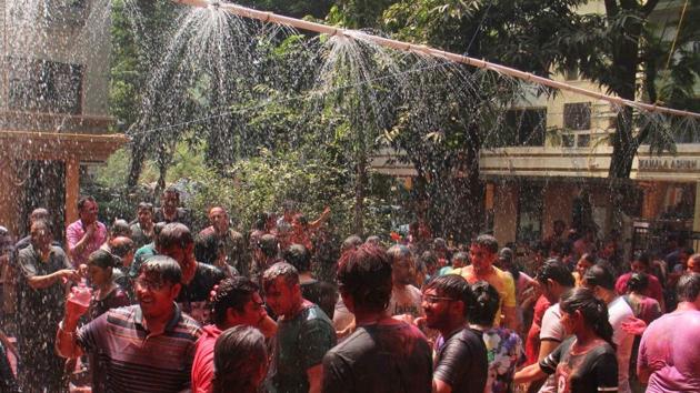 A rain dance at a housing society in Kandivli. (Pramod Thakur/ HT photo)