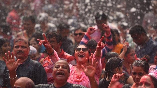 Holi celebrations at Mithibhai college grounds in Vile Parle (west). (satish bate/ht photo)