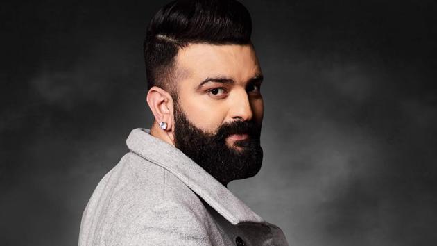 Singer Navraj Hans’ latest song is Mundiyan for Tiger Shroff’s Baaghi 2. Singer Navraj Hans’ latest song is Mundiyan for Tiger Shroff’s Baaghi 2.