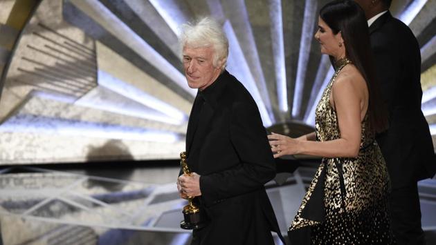 After 14 nominations, the legendary Roger Deakins won his first Oscar for Blade Runner. He got a standing ovation. “I love my job, I’ve been doing it for a long time, as you can see,” he said. Deakins has shot classics such as The Shawshank Redemption, Skyfall and No Country for Old Men. (Chris Pizzello / Invision / AP)