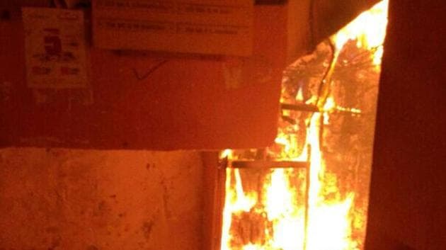 One fire engine and one quick rescue van were sent to the site, and the fire was doused within 45 minutes, officials said. (Praful Gangurde) One fire engine and one quick rescue van were sent to the site, and the fire was doused within 45 minutes, officials said. (Praful Gangurde)