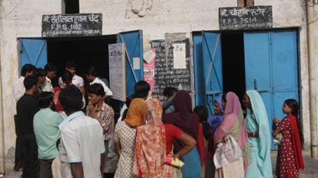 Last week, deputy CM Manish Sisodia had alleged that chief secretary Anshu Prakash and other officers were working under the influence of the ration mafia. (HT File Photo) Last week, deputy CM Manish Sisodia had alleged that chief secretary Anshu Prakash and other officers were working under the influence of the ration mafia. (HT File Photo)