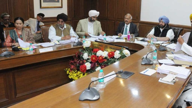 Punjab chief minister Captain Amarinder Singh presiding over the cabinet meeting at Punjab Bhawan, Chandigarh on Wednesday. (HT Photo) Punjab chief minister Captain Amarinder Singh presiding over the cabinet meeting at Punjab Bhawan, Chandigarh on Wednesday. (HT Photo)