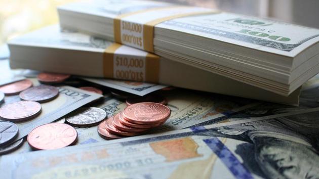 There is one thing the government and the RBI can do to stabilise the bond market — rethink India’s habitual paranoia about “foreign” money. (Representational Image) There is one thing the government and the RBI can do to stabilise the bond market — rethink India’s habitual paranoia about “foreign” money. (Representational Image)
