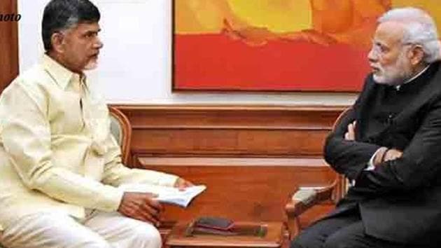 Prime Minister Narendra Modi with Andhra Pradesh chief minister Chandrababu Naidu.(Doordarshan File Photo)
