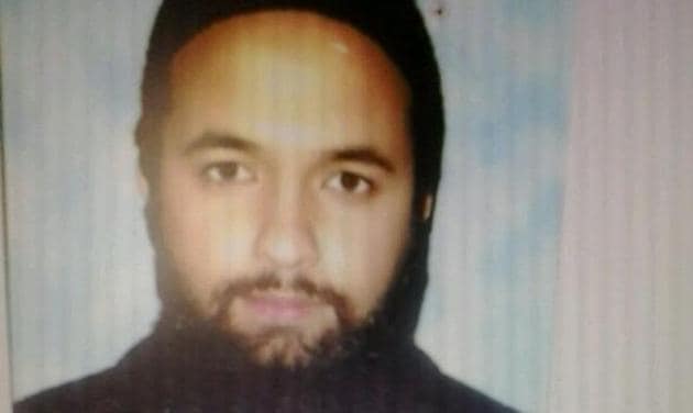 Those privy to the investigation said Rehman Dawlaty completed his Bachelor of Management Studies from SIES College, Nerul.(HT photo) Those privy to the investigation said Rehman Dawlaty completed his Bachelor of Management Studies from SIES College, Nerul.(HT photo)