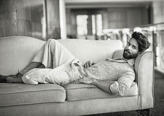 Shahid Kapoor is known to have been a tough nut to crack when it comes to an interview (Shirt and bottoms, Urvashi Kaur; shoes, Shahid’s own; Make-up by James; Hair by Aalim Hakim; Styling by Anisha Jain; Location courtesy: Sofitel Mumbai BKC)