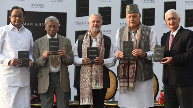 (L to R) P. Chidambaram, Former union minister of finance, Aziz Mushabber Ahmadi, Former chief justice of India, Najeeb Jung, Former Lt. Governor of Delhi, Farooq Abdullah, Former chief minister of Jammu and Kashmir, and Salman Khurshid, Former cabinet minister of external affairs, and author of the book “Triple Talaq” published by Oxford University Press at Leela Hotel in New Delhi on March 8, 2018. (Raj K Raj / HT Photo) (L to R) P. Chidambaram, Former union minister of finance, Aziz Mushabber Ahmadi, Former chief justice of India, Najeeb Jung, Former Lt. Governor of Delhi, Farooq Abdullah, Former chief minister of Jammu and Kashmir, and Salman Khurshid, Former cabinet minister of external affairs, and author of the book “Triple Talaq” published by Oxford University Press at Leela Hotel in New Delhi on March 8, 2018. (Raj K Raj / HT Photo)
