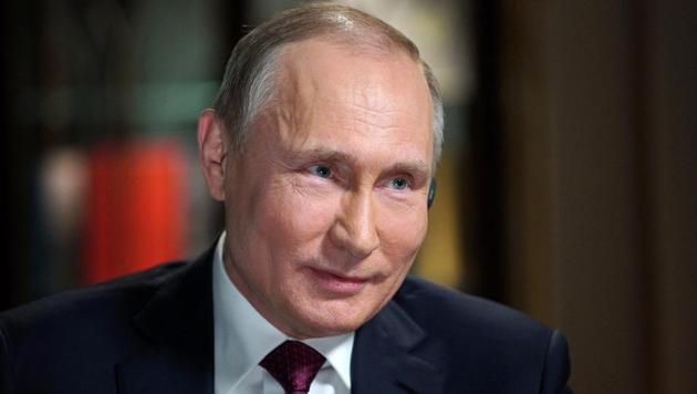 Russian President Vladimir Putin attends an interview with NBC's journalist Megyn Kelly in Kaliningrad, Russia March 2, 2018. (REUTERS File Photo) Russian President Vladimir Putin attends an interview with NBC's journalist Megyn Kelly in Kaliningrad, Russia March 2, 2018. (REUTERS File Photo)