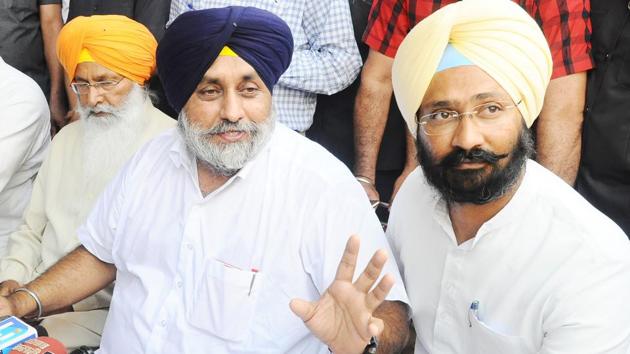 At the “Poll Khol” rally, Sukhbir also cornered the government over its “failure” to curb drug problem.(HT)