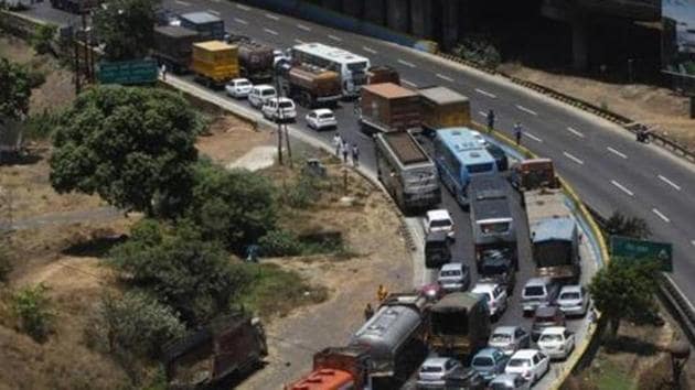 360 accidents were reported in 2017, which killed 105 people. (HT File) 360 accidents were reported in 2017, which killed 105 people. (HT File)