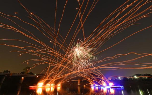 Students of COEP display telematches during the 90th Regatta at Boat Club in Pune. (Pratham Gokhale/HT Photo)