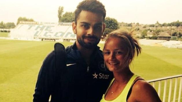 Danielle Wyatt hinted that she may attend a Royal Challengers Bangalore game to witness Virat Kohli’s batting.(Twitter)