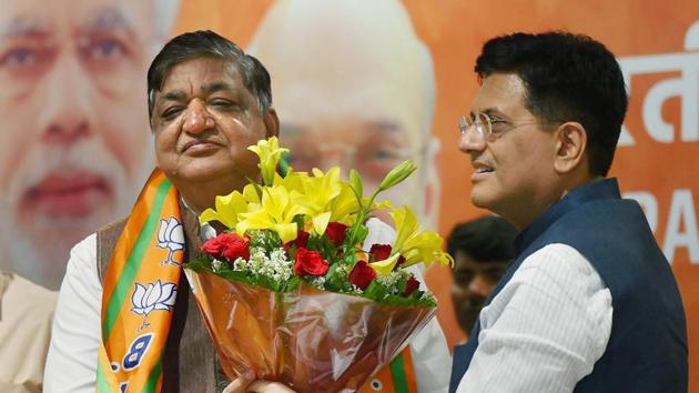 Samajwadi Party leader and Rajya Sabha MP Naresh Agarwal being welcomed by Union minister Piyush Goyal as he joins BJP at party headquarters, New Delhi, March 12 (PTI) Samajwadi Party leader and Rajya Sabha MP Naresh Agarwal being welcomed by Union minister Piyush Goyal as he joins BJP at party headquarters, New Delhi, March 12 (PTI)
