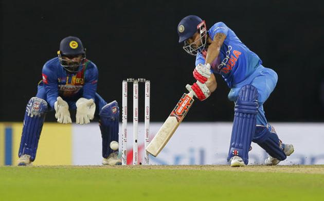 Manish Pandey scored a fine 42 off 31 balls while Dinesh Karthik gave his brilliant support. (AP) Manish Pandey scored a fine 42 off 31 balls while Dinesh Karthik gave his brilliant support. (AP)