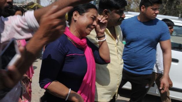 Relatives of victim Anand Vashisth said he was shot dead by the same people against whom he was made a witness in a case of shooting which took place on February 11. (Parveen Kumar/HT Photo) Relatives of victim Anand Vashisth said he was shot dead by the same people against whom he was made a witness in a case of shooting which took place on February 11. (Parveen Kumar/HT Photo)