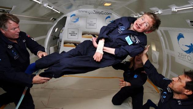 British cosmologist Stephen Hawking experiences zero gravity during a flight over the Atlantic Ocean. (AFP File Photo) British cosmologist Stephen Hawking experiences zero gravity during a flight over the Atlantic Ocean. (AFP File Photo)