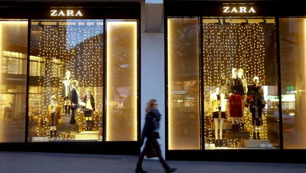 A Zara window display on Bahnhofstrasse in Zurich, Switzerland.(REUTERS)