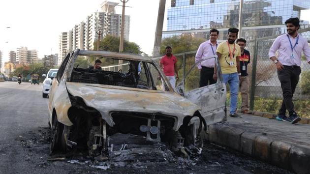 The skeletal structure of Mercedes-Benz C200 which was gutted near DLF-5 on Thursday. (Parveen Kumar/ht photo) The skeletal structure of Mercedes-Benz C200 which was gutted near DLF-5 on Thursday. (Parveen Kumar/ht photo)