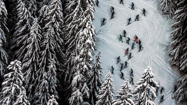 Skiers compete during the first stage of the 33rd edition of the Pierra Menta ski mountaineering competition in Areches-Beaufort, France. (Jeff Pachoud / AFP) Skiers compete during the first stage of the 33rd edition of the Pierra Menta ski mountaineering competition in Areches-Beaufort, France. (Jeff Pachoud / AFP)