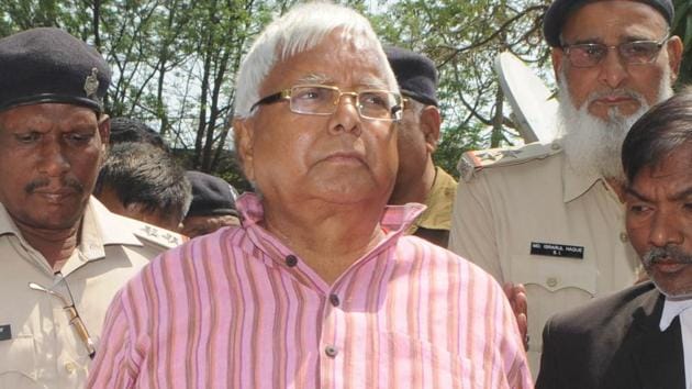 Convicted RJD president Lalu Prasad proceeds to appear before a special CBI court in connection with a fodder scam case at Civil court in Ranchi on March 8, 2018.(Parwaz Khan/HT Photo) Convicted RJD president Lalu Prasad proceeds to appear before a special CBI court in connection with a fodder scam case at Civil court in Ranchi on March 8, 2018.(Parwaz Khan/HT Photo)