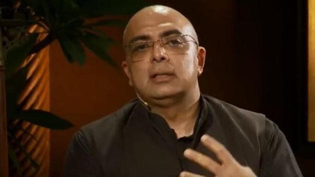 Fashion designer Tarun Tahiliani.(Youtube)