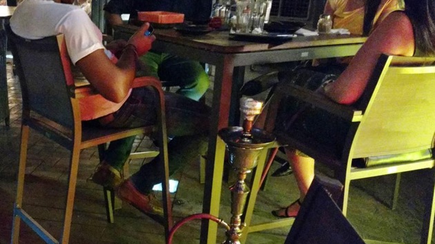 As per available data, an hour’s average of hookah smoking contains 20-200 puffs, which can deliver 50 litres of smoke, containing harmful and carcinogenic chemicals. (Represenantive Image/HT FIle) As per available data, an hour’s average of hookah smoking contains 20-200 puffs, which can deliver 50 litres of smoke, containing harmful and carcinogenic chemicals. (Represenantive Image/HT FIle)