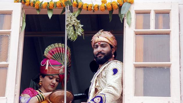 All dressed up to celebrate the New Year. (Hemanshi Kamani/HT PHOTO) 