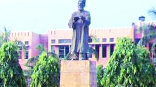 An inmate of Jamia Millia Islamia University hostel said she was not allowed to receive food she had ordered online after the 8 pm deadline. (PTI File Photo) An inmate of Jamia Millia Islamia University hostel said she was not allowed to receive food she had ordered online after the 8 pm deadline. (PTI File Photo)